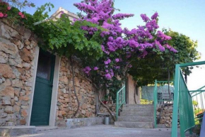 Apartments with a parking space Murvica, Brac - 23462